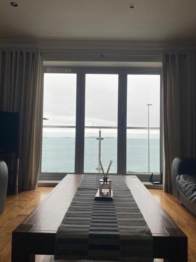 Cosy 3 Bedroom Apartment In Central Portrush With Sea Views Екстериор снимка